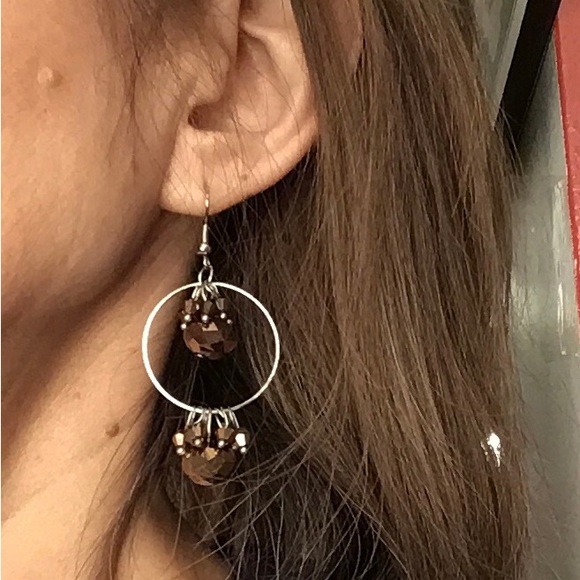 Dangle Earrings - Picture 3 of 6